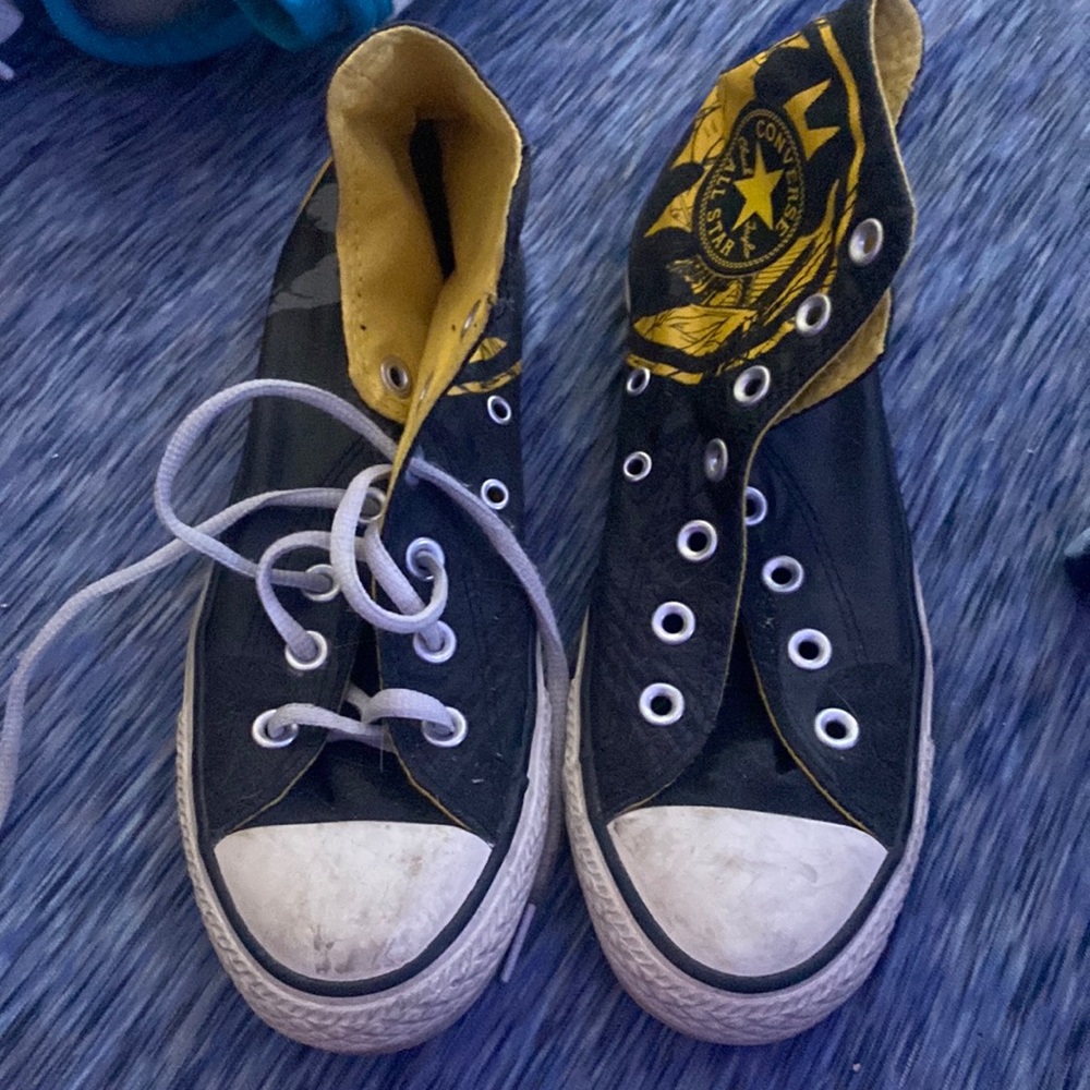 Batman Converse Size Seven